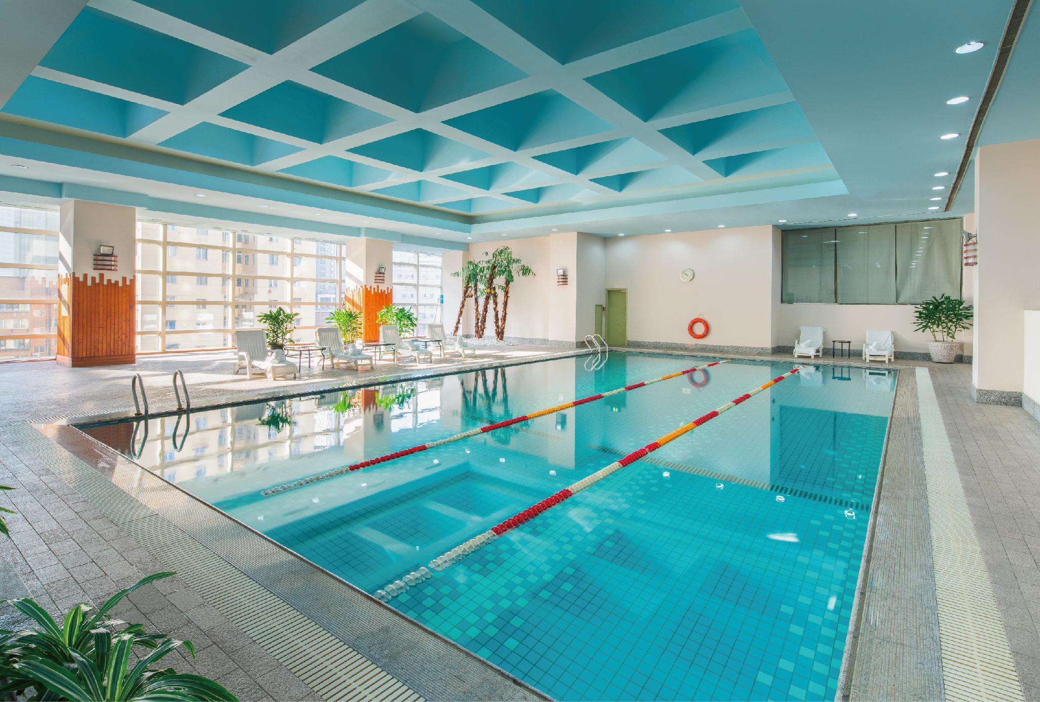 Hotel Nikko Далиен Екстериор снимка